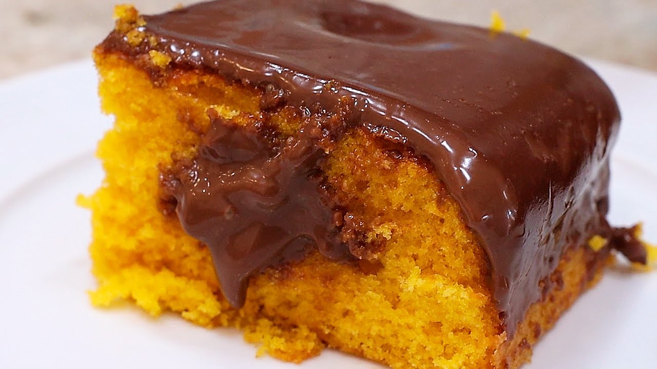 MEU BOLO DE CENOURA INFALÍVEL DE UM JEITO QUE VOCÊ NUNCA FEZ! SUPER FÁCIL E FOFINHO -Isamara Amâncio 11 Bolo de cenoura com cobertura de chocolate