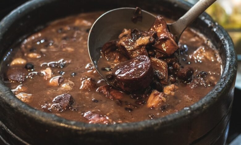 Feijoada Completa com Calculadora de Gastos em cima do numero de convidados