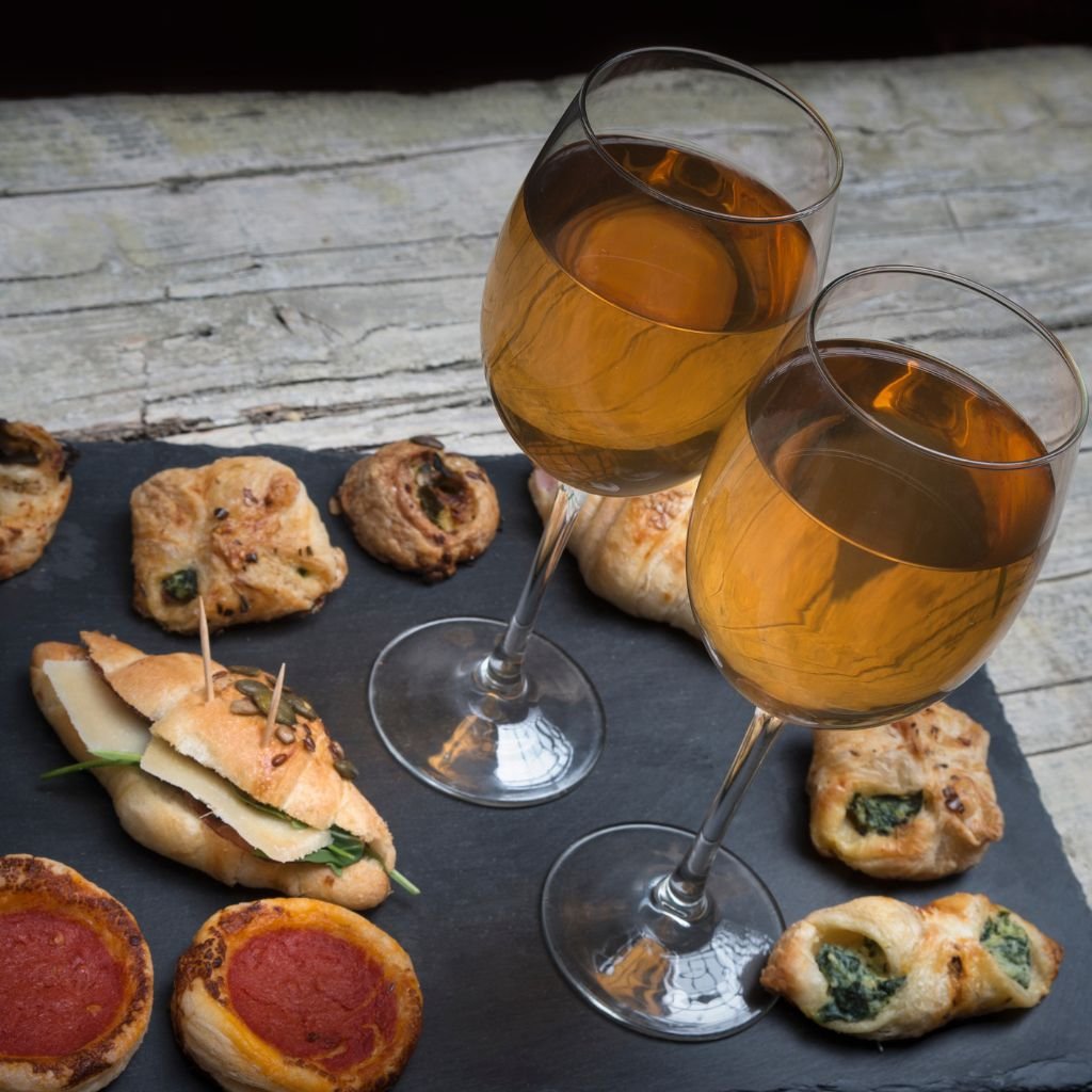 10 Melhores opções de Restaurantes com Cartas de Vinhos para Executivos em Belo Horizonte